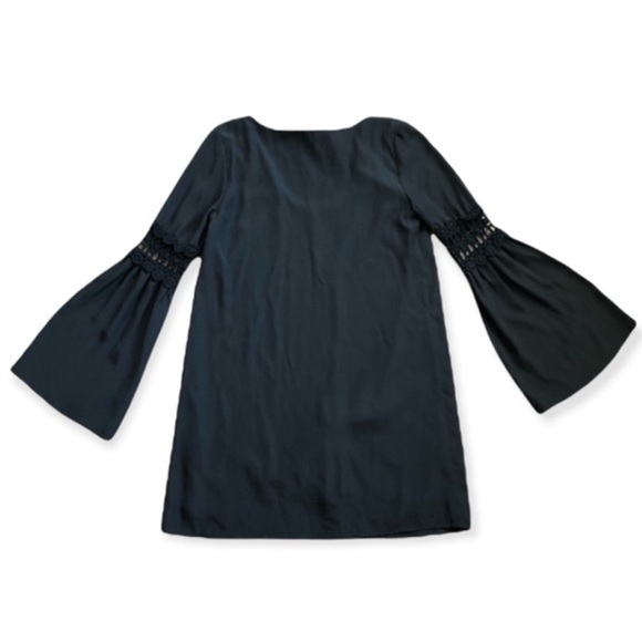 NWOT Nina’s by Stone Cold Fox *Bell Sleeve Dress* - Picture 4 of 10